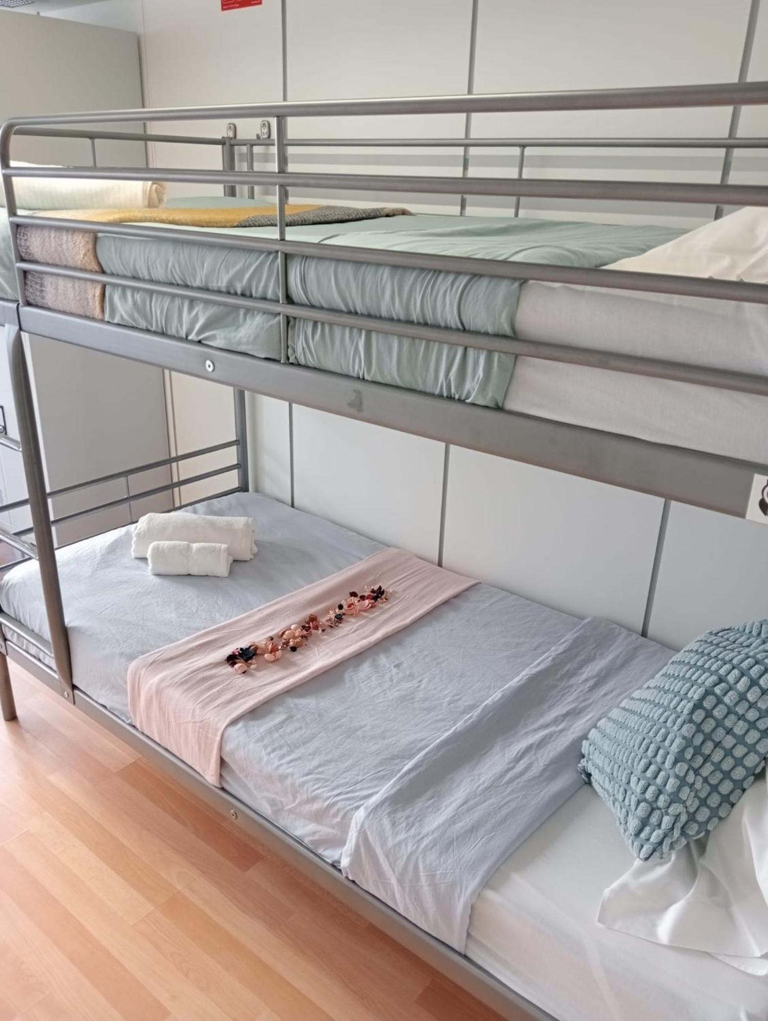Corujinha Hostel Lisbon Luaran gambar