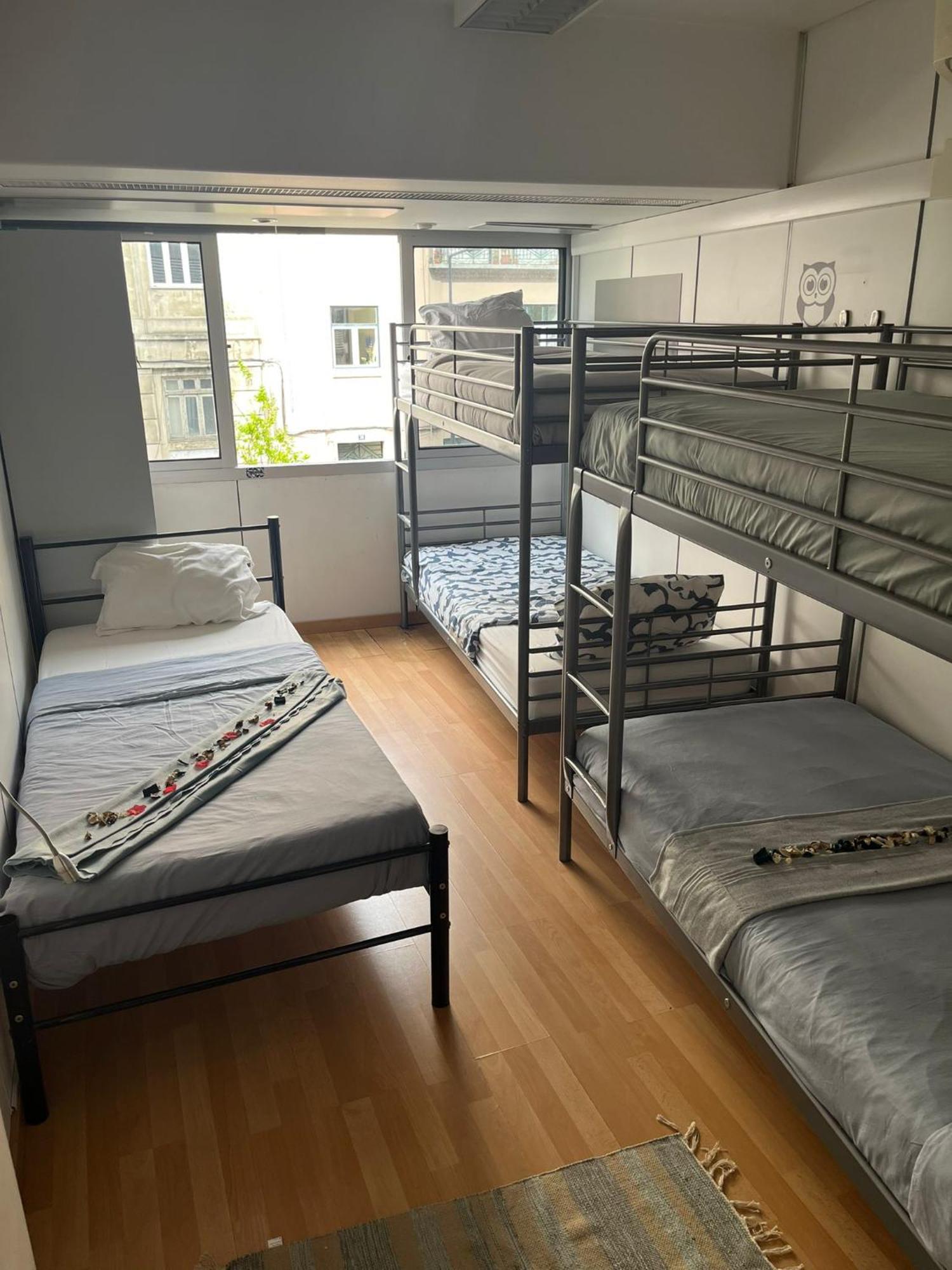Corujinha Hostel Lisbon Luaran gambar