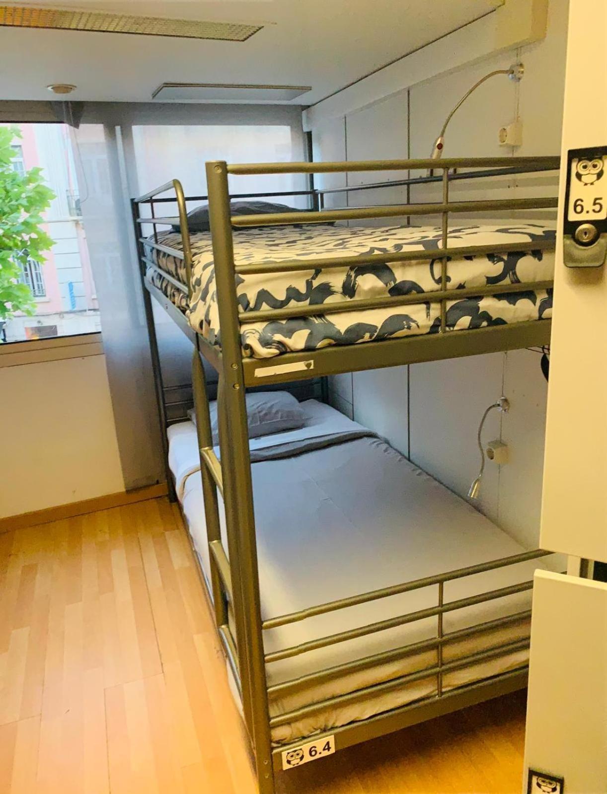Corujinha Hostel Lisbon Luaran gambar