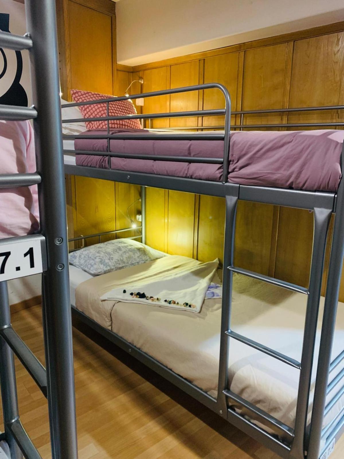 Corujinha Hostel Lisbon Luaran gambar